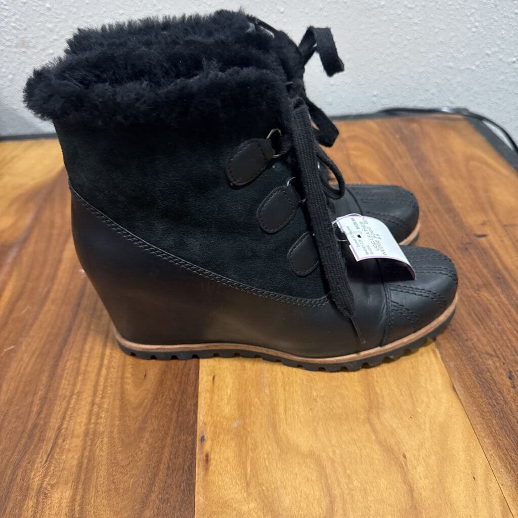 UGG,UGG LEATHER WEDGE BOOT ,BLK ,8.5