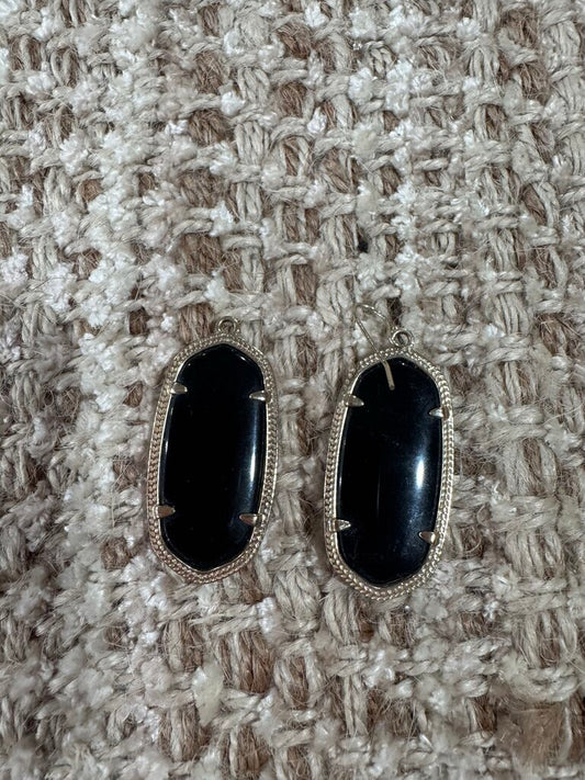KENDRA SCOTT,Ks pendant earring ,Gold blk