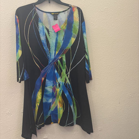 VALENTINA,NWT PATTERNED TUNIC TOP,MULTI