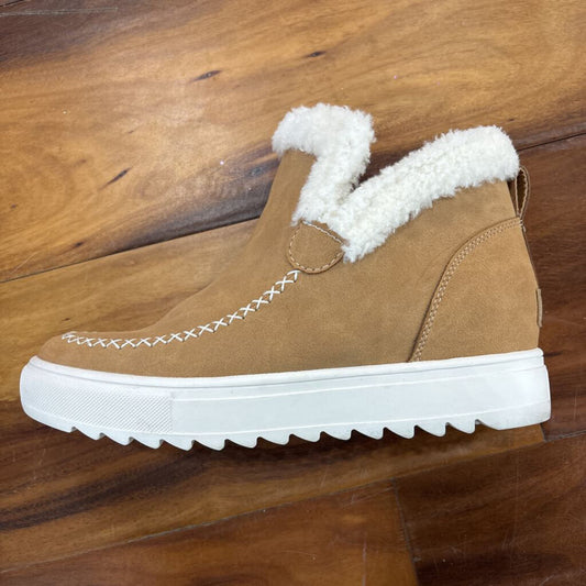 YELLOW BOX,NEW SHERPA BOOT ,CAMEL ,8