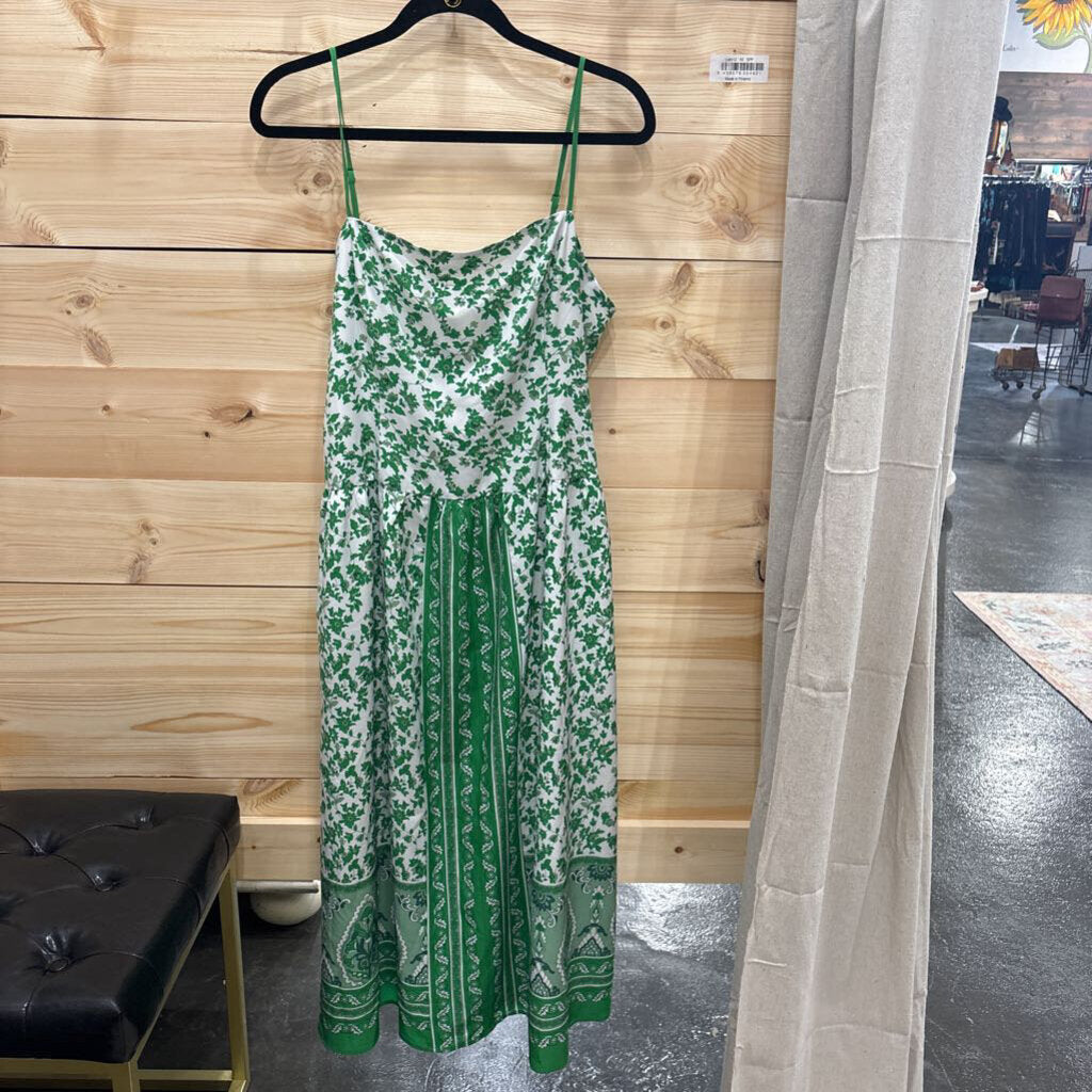 AVARA,NWT FLORAL DRESS ,WHITE GRN ,XL