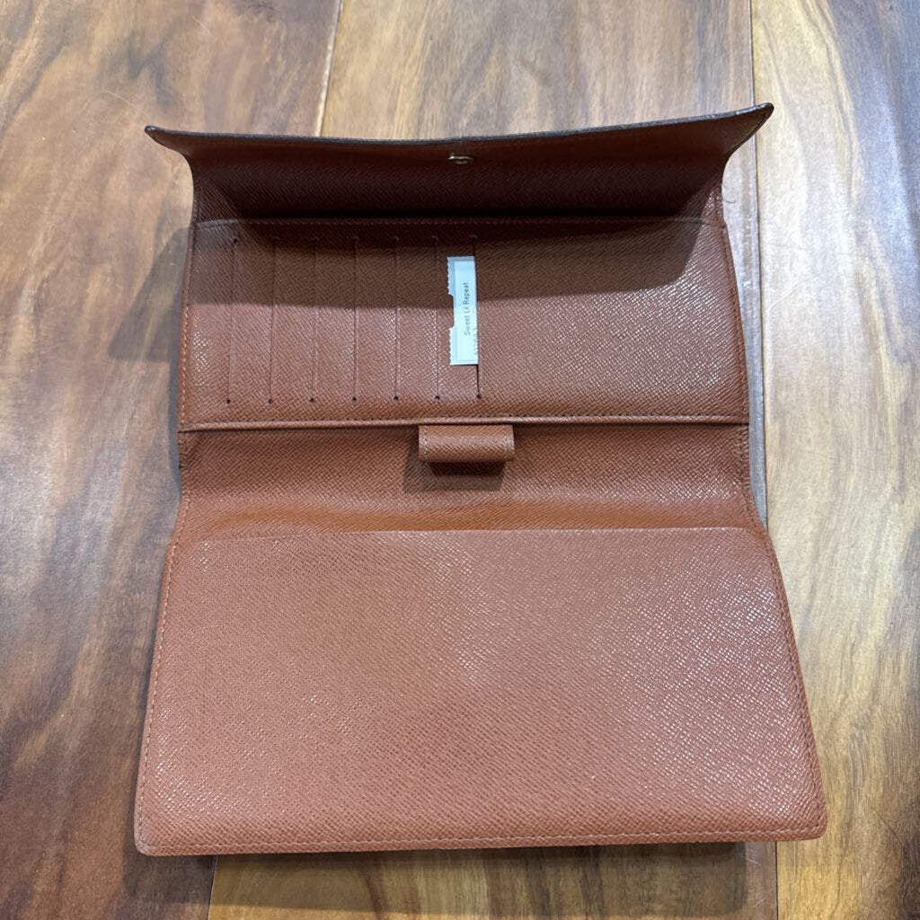 Louis Vuitton,AUTHENTIC LV WALLET ,MONO