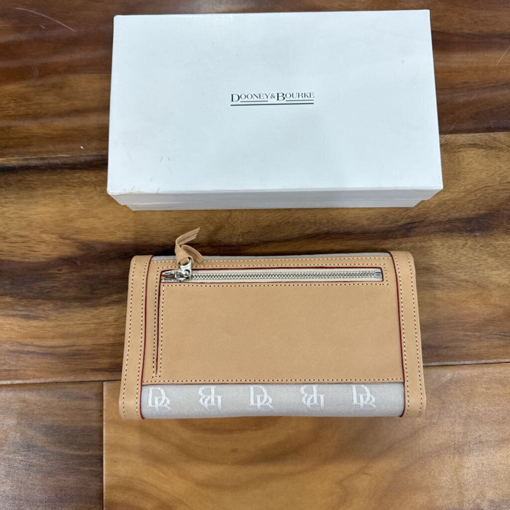 DOONEY & BOURKE,NWT DB MONO WALLET ,TAN