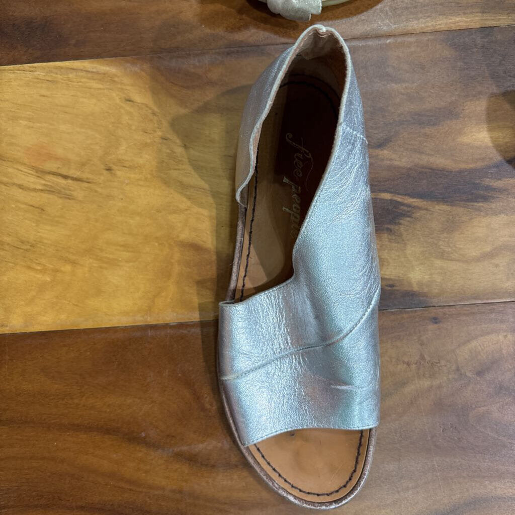 FREE PEOPLE,FP OPENTOE SANDAL,SILVER ,37