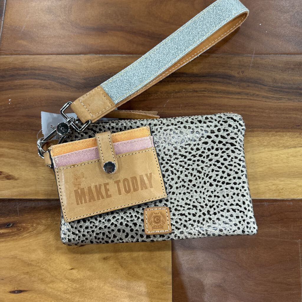 CONSUELA,CONSUELA WRISTLET ,GOLD BLK