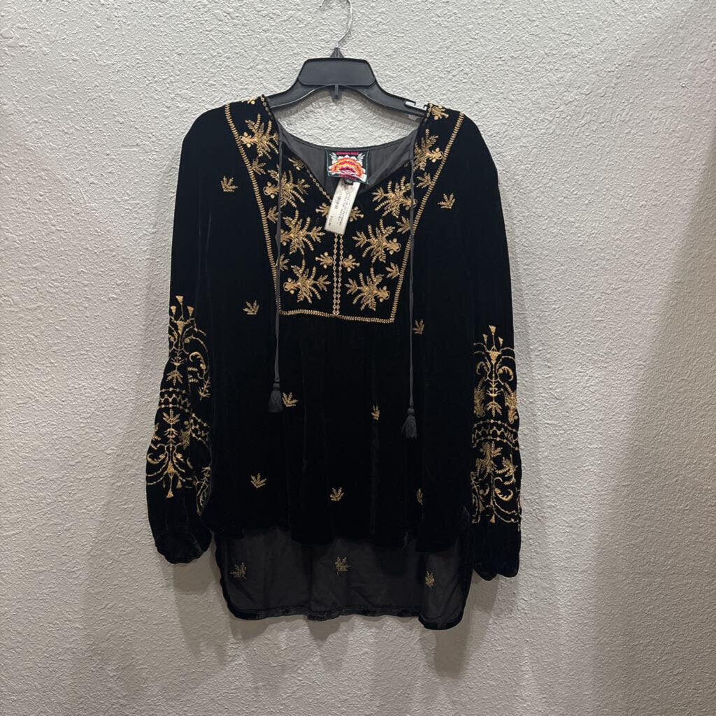 JOHNNY WAS,JWAS VELVET PATTERNED TASSLE TOP ,GOLD BLK ,L