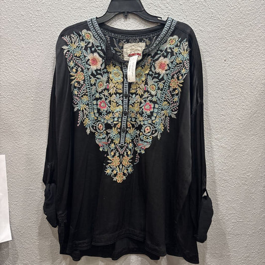 JOHNNY WAS,JWAS SILK LIKE EMBROD TOP ,BLK MULTI ,M
