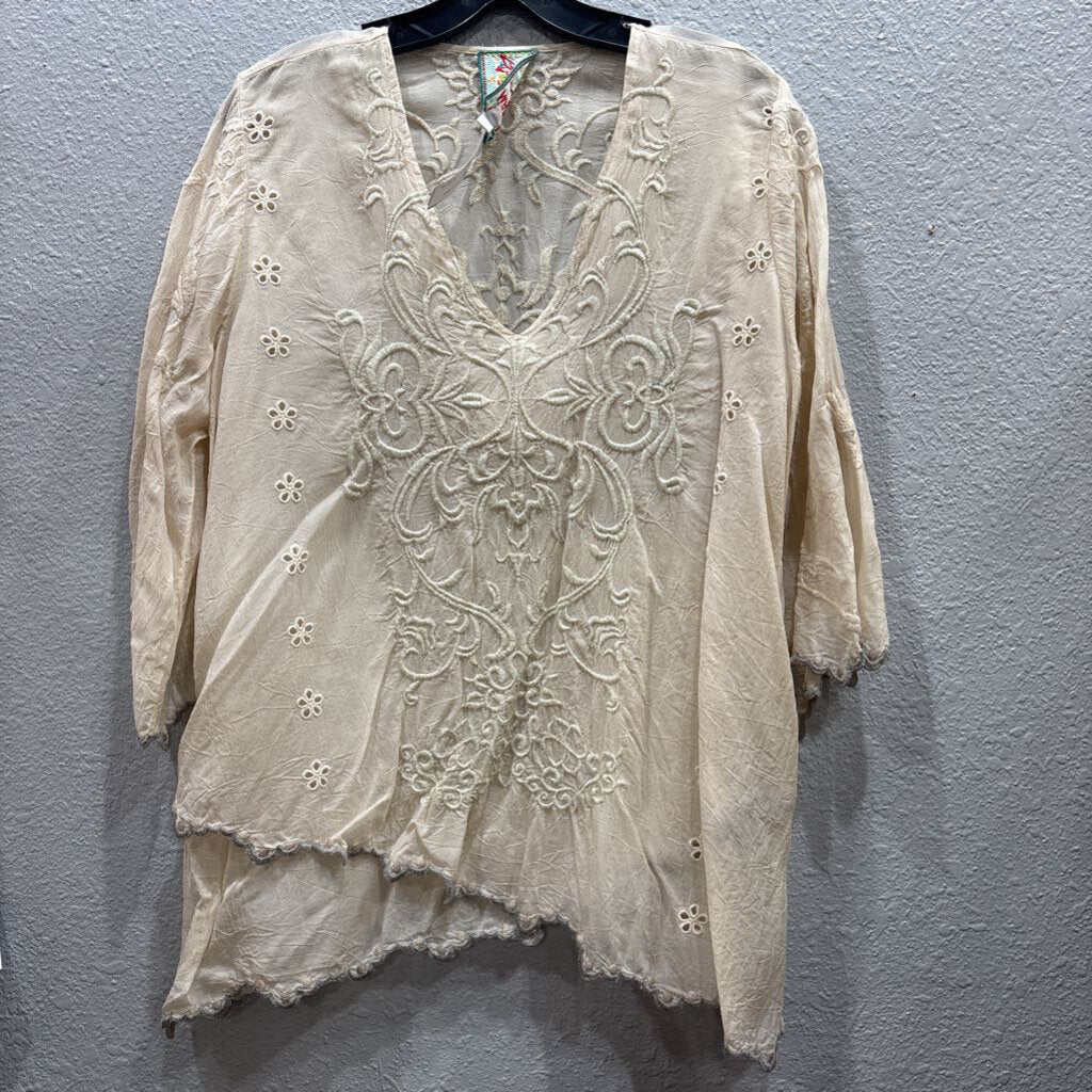 JOHNNY WAS,JWAS SILK LIKE TEXTURED TOP ,IVORY,M