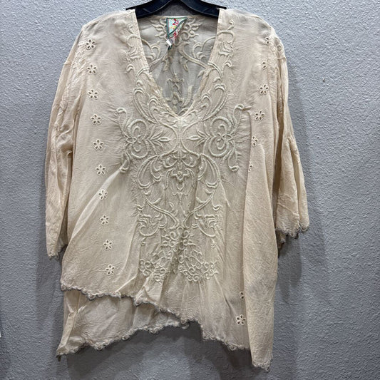 JOHNNY WAS,JWAS SILK LIKE TEXTURED TOP ,IVORY,M