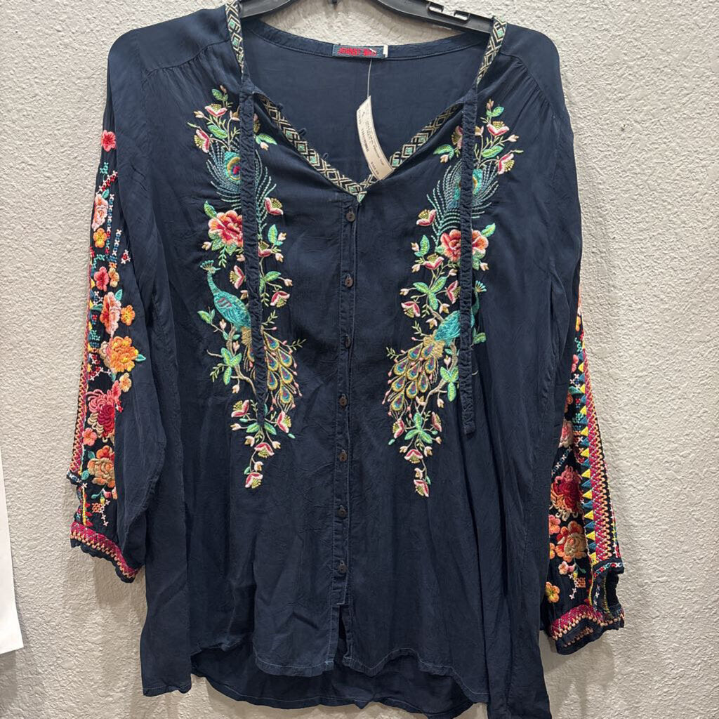 JOHNNY WAS,JWAS FLORAL PEECOK TOP ,NVY MULTI ,L