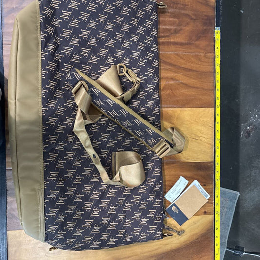 NORTH FACE,NWT NF LG TOTE WEEKEND BAG,BRN