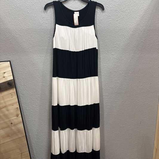 SOMA, RUFFLE MAXI DRESS,BLK WHT,L0125