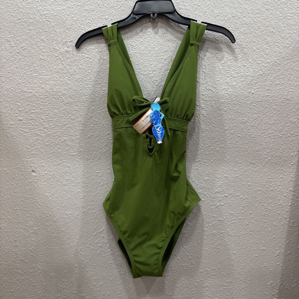 NWT ONEPIECE SWIMSUIT , M