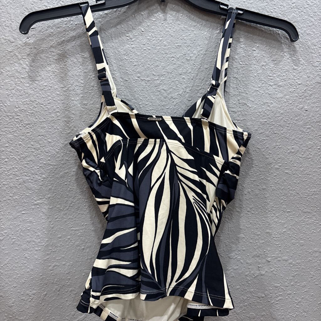 NWT SWIM TANK TOP ,BLK WHT ,32/34B