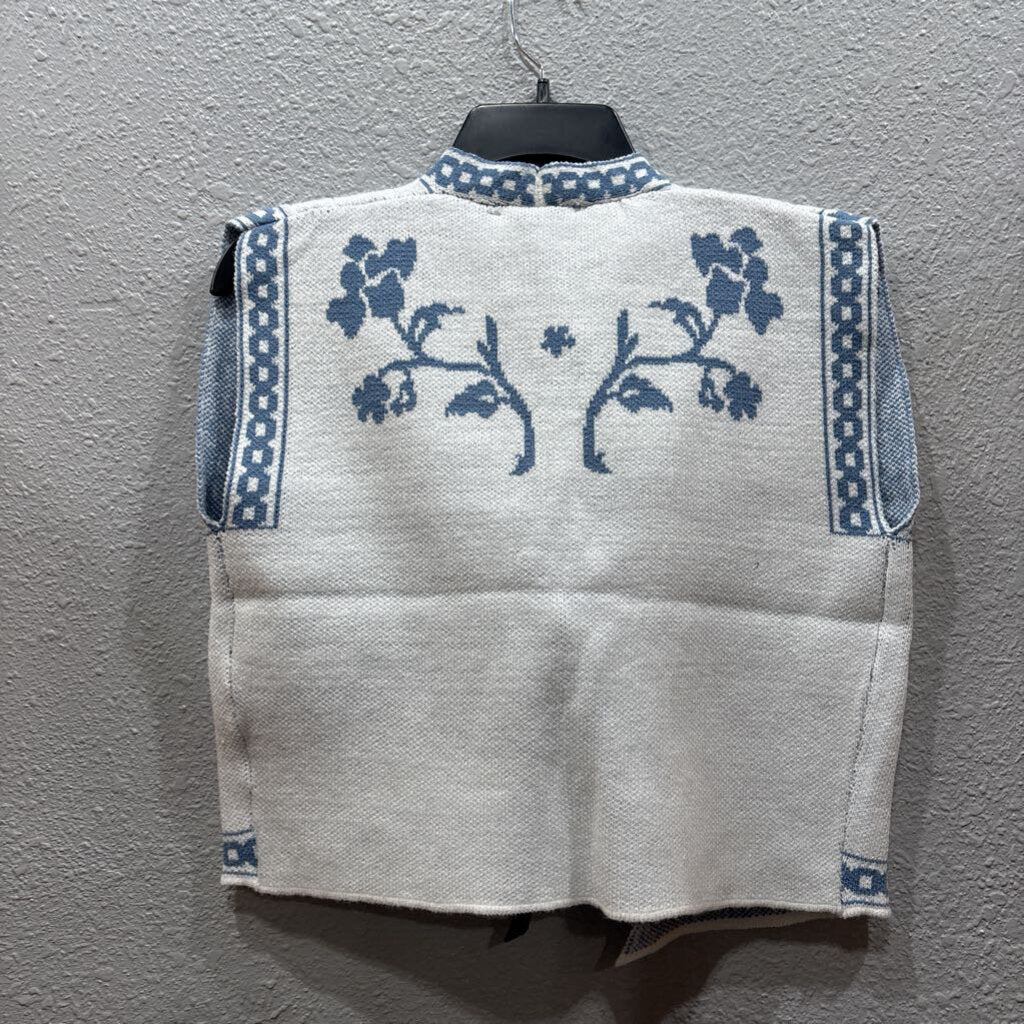 DAVI&DANI,NWT FLORAL VEST TOP ,BLUE WHITE BLK ,S