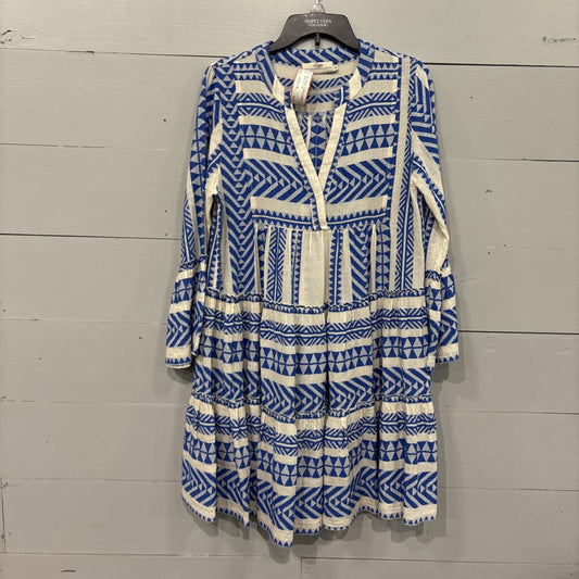 DEVOTION TWINS,PATTERNED RUFFLE DRESS ,BLUE WHT ,XS