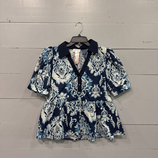 ENTRO,NWT FLORAL TOP ,BLUE WHT ,L