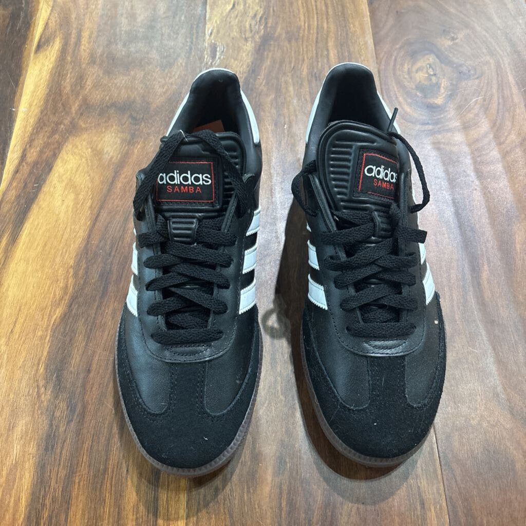 ADIDAS,NEW TRENDY SNEAKER,BLK WHT ,7 1/2