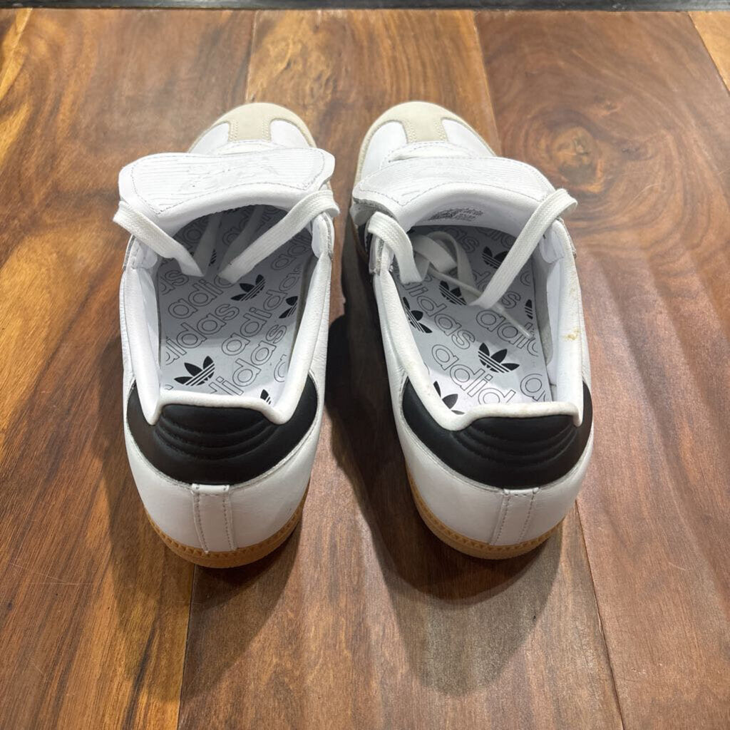 ADIDAS,NEW TRENDY SNEAKER,BLK WHT ,8 1/2 W