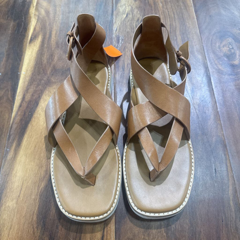 VINCE,LEATHER STRAP SANDAL ,CAMEL ,7.5