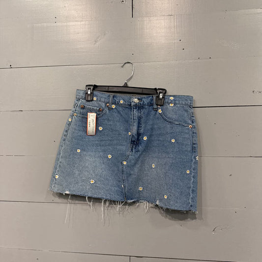 DAZE,DENIM DAISY CUTOFF SKIRT,BLUE,29