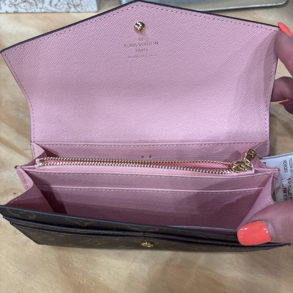 LV (DUPE),*LV WALLET MONOGRAM WITH PINK INTERIOR