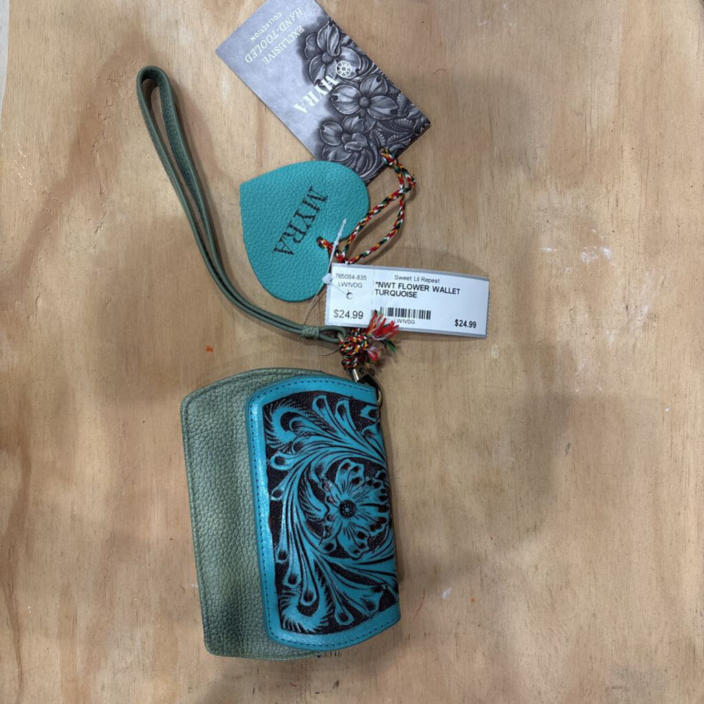 MYRA,*NWT FLOWER WALLET ,TURQUOISE