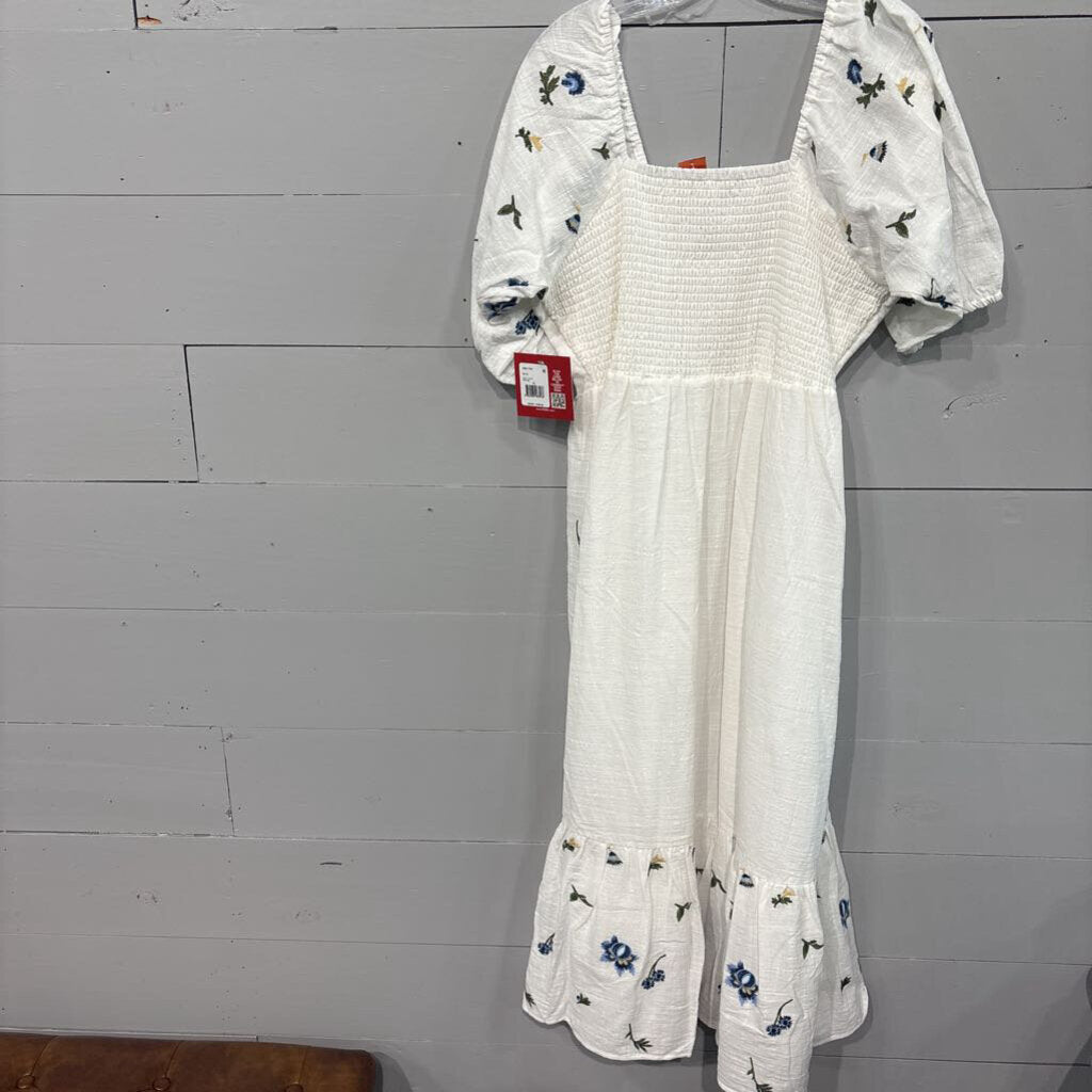 REBA,*NWT COTTON EMBROIDERED MAXI ,BLUE ,XL