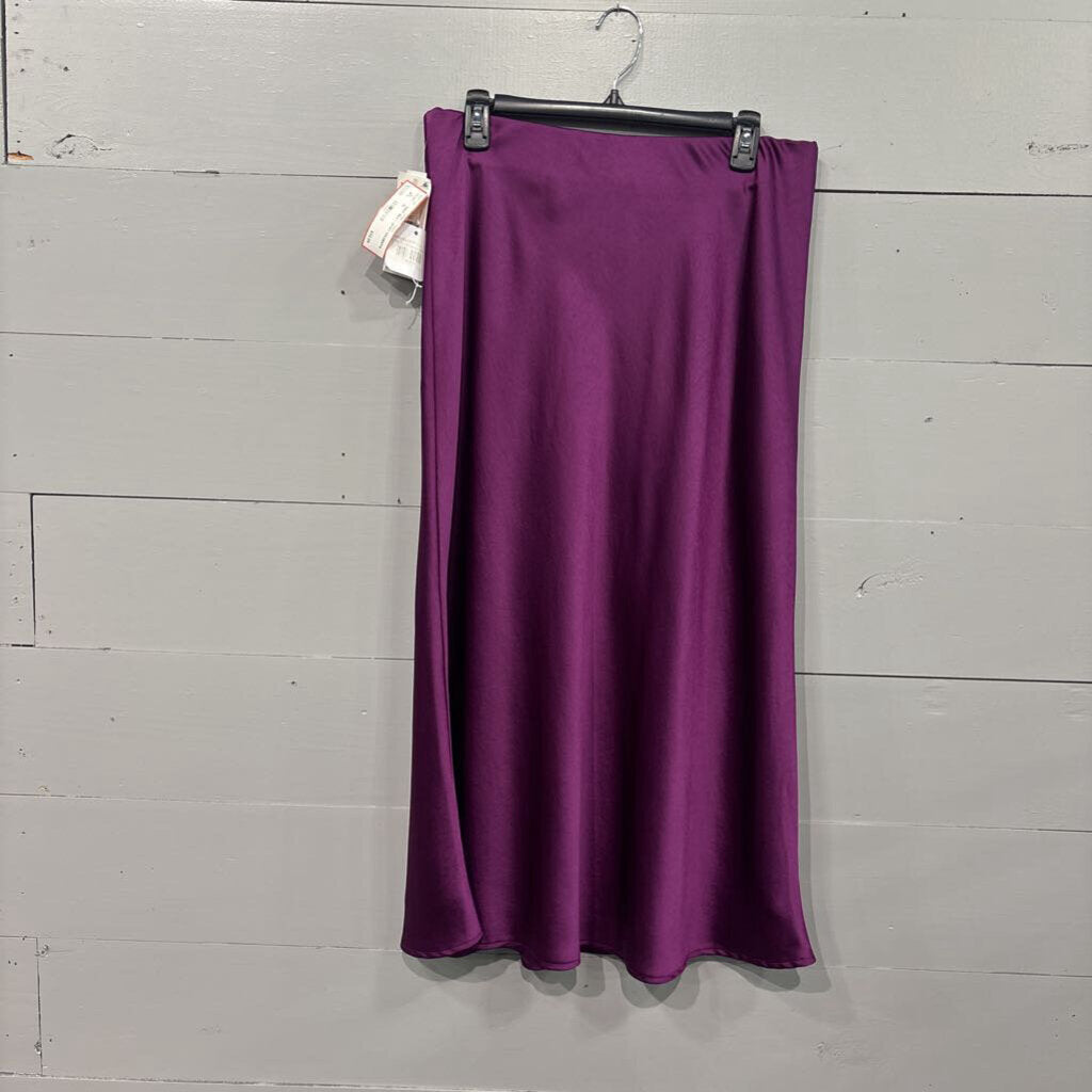 *NWT SILKY SKIRT,MAGENTA,XL