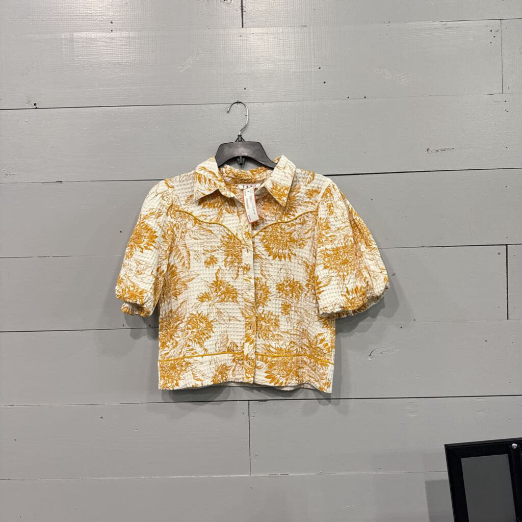 *FLORAL BUTTON UP TOP,WHITE,M