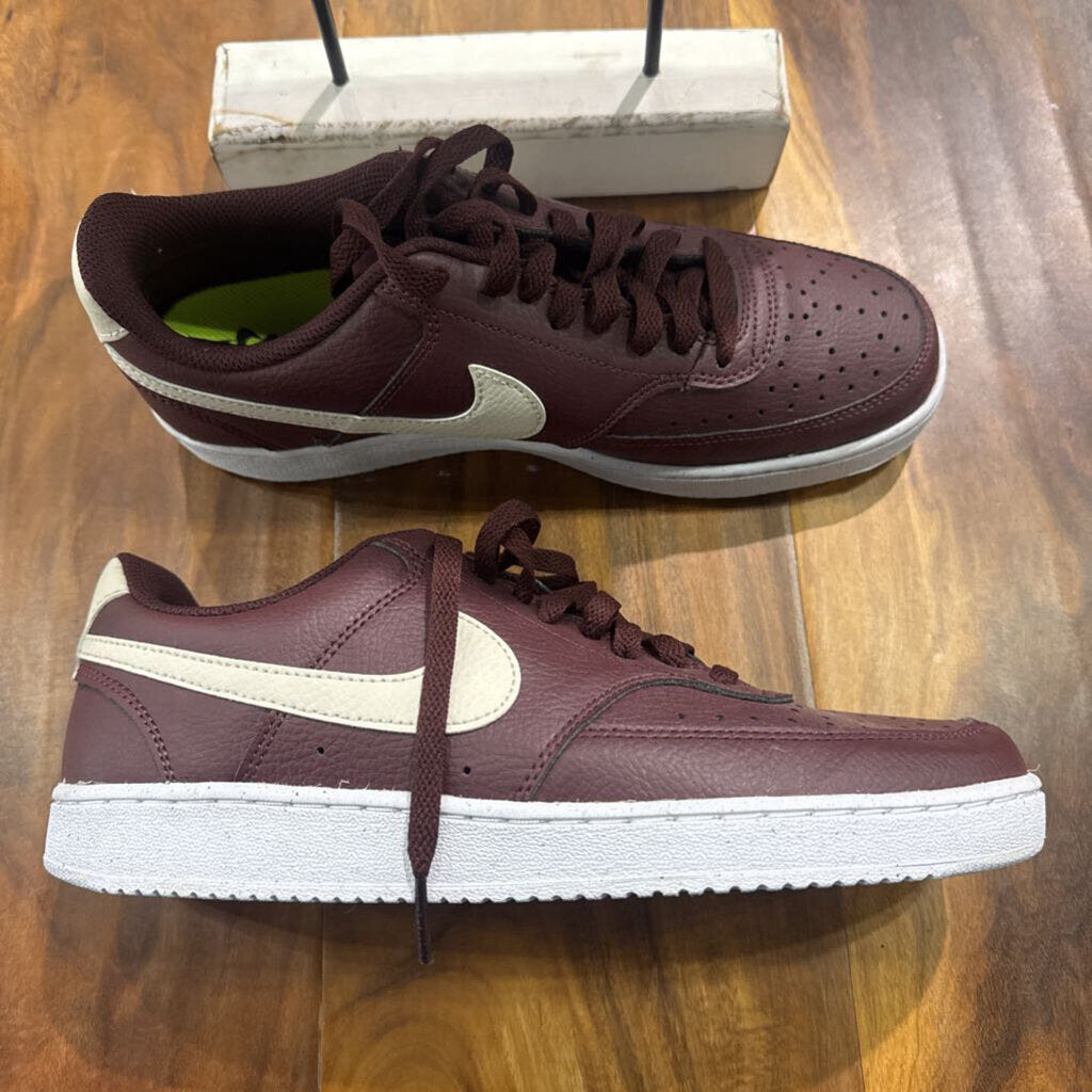 NIKE,NIKE SNEAKER ,MAROON WHT ,9.5