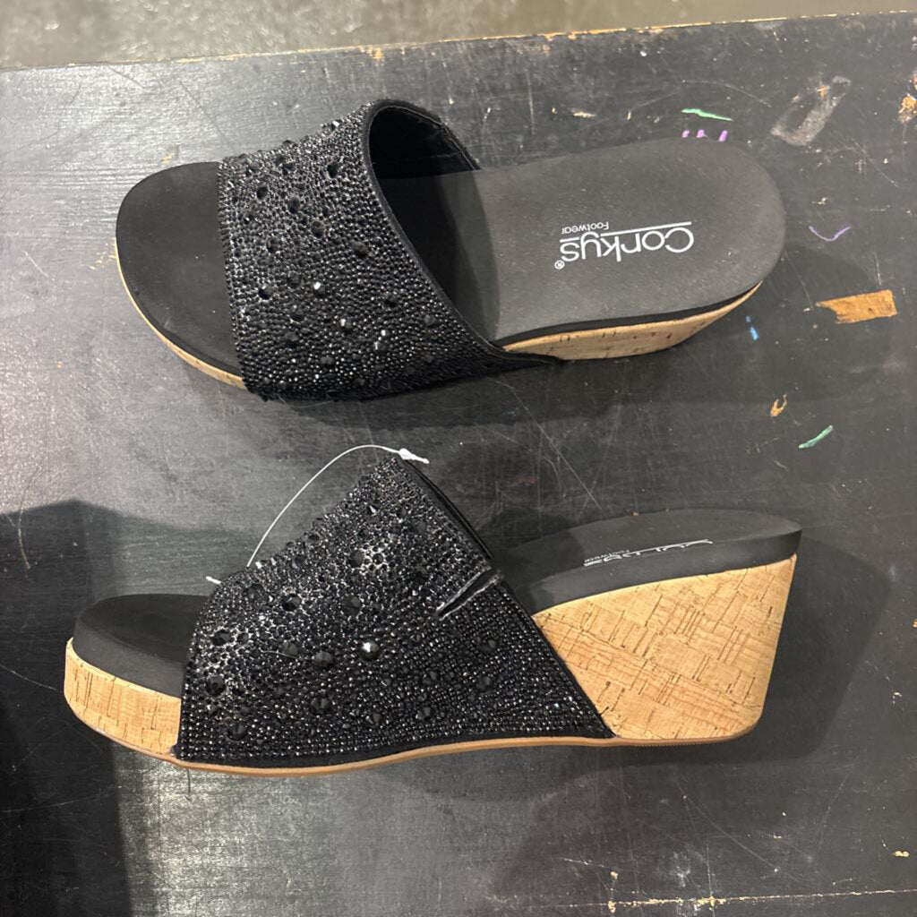HEY GIRL,NEW JEWELED WEDGE SANDAL ,BLK,9