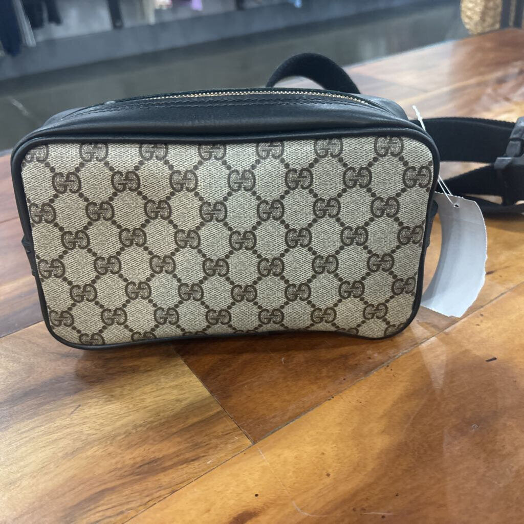 GUCCI,AUTHENTIC UPCYCLED GUCCI BELT BAG ,MONO BLK
