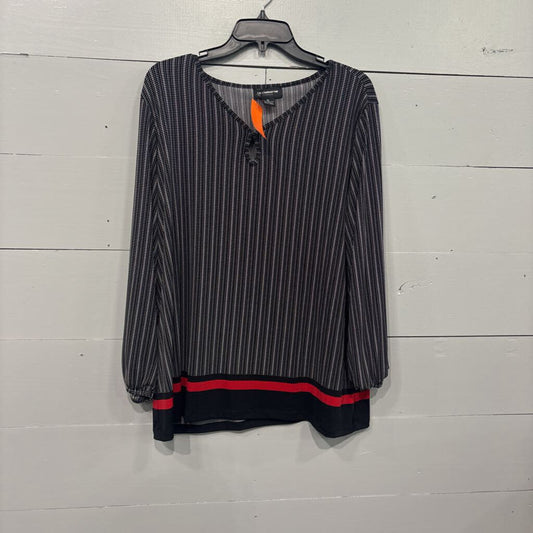 LIZ CLAIBORNE,PATTERNED TOP ,BLK WHT RED ,XL