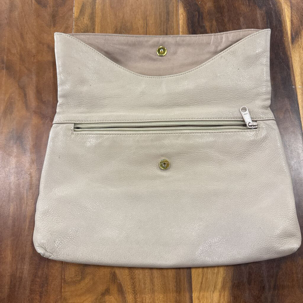 TJW,CREAM LEATHER HANDBAG,CREAM