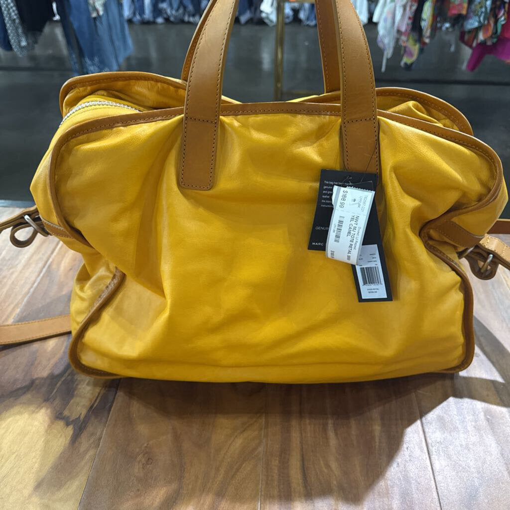 MARC BY MARC JACOBS,NWT MJ TOTE RETAIL $558,YEL CAMEL
