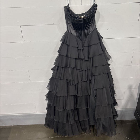 SHERRI HILL,SHERRI HILL RUFFLE FORMAL DRESS ,BLK ,6