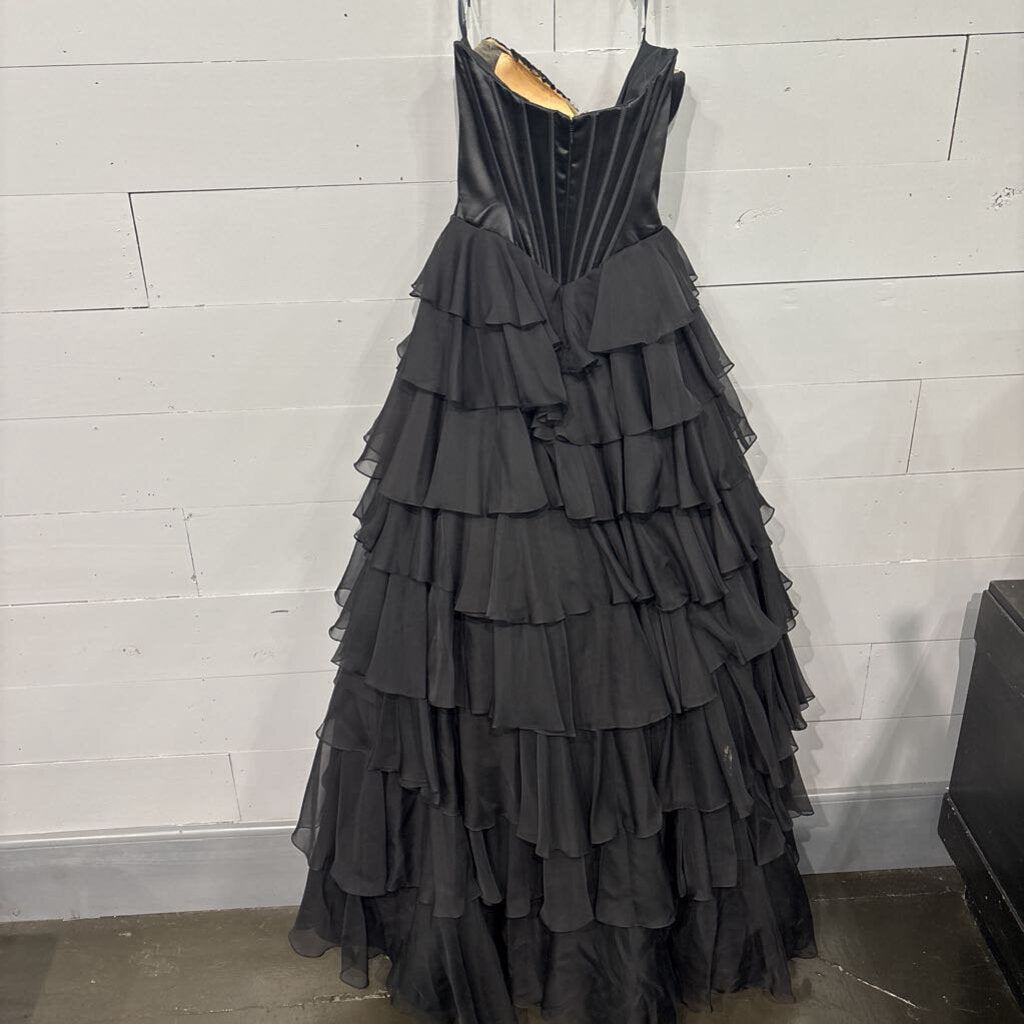SHERRI HILL,SHERRI HILL RUFFLE FORMAL DRESS ,BLK ,6
