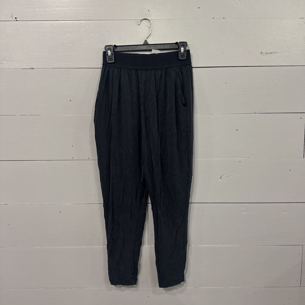 LULUEMON,LULULEMON ACTIVE LEGGINGS,BLK ,6