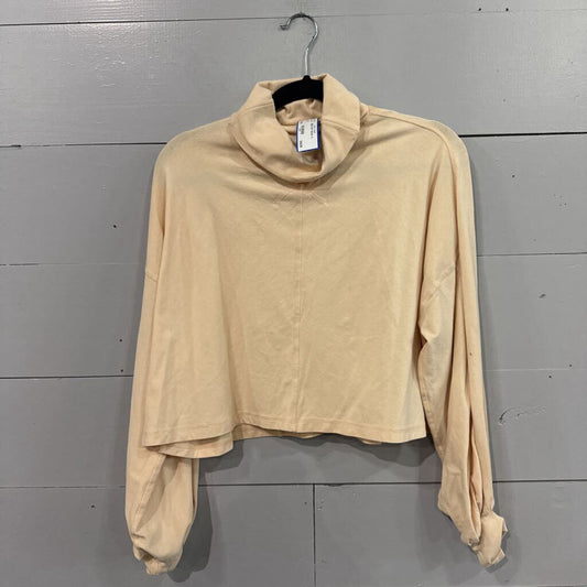 FREE MOVEMENT,TNECK TOP ,PEACH ,S