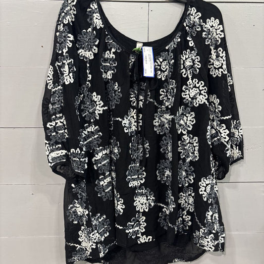 PATTERNED TEXTURED TOP,BLK GRY,XL