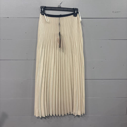 NWT PLEATED SKIRT RETAIL $395 ,IVORY ,S