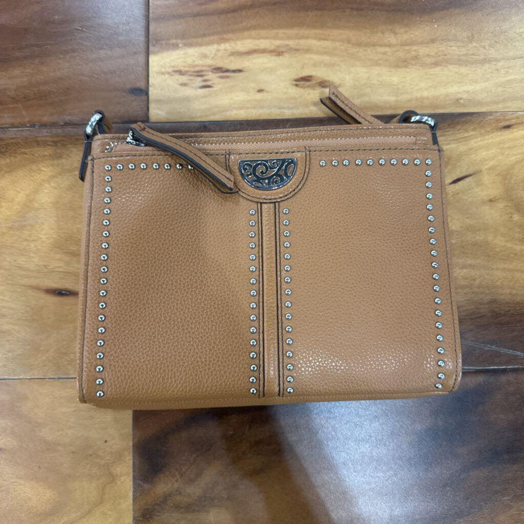 BRIGHTON,NEW BRIGHTON CROSSBODY RETAIL $495,CAMEL