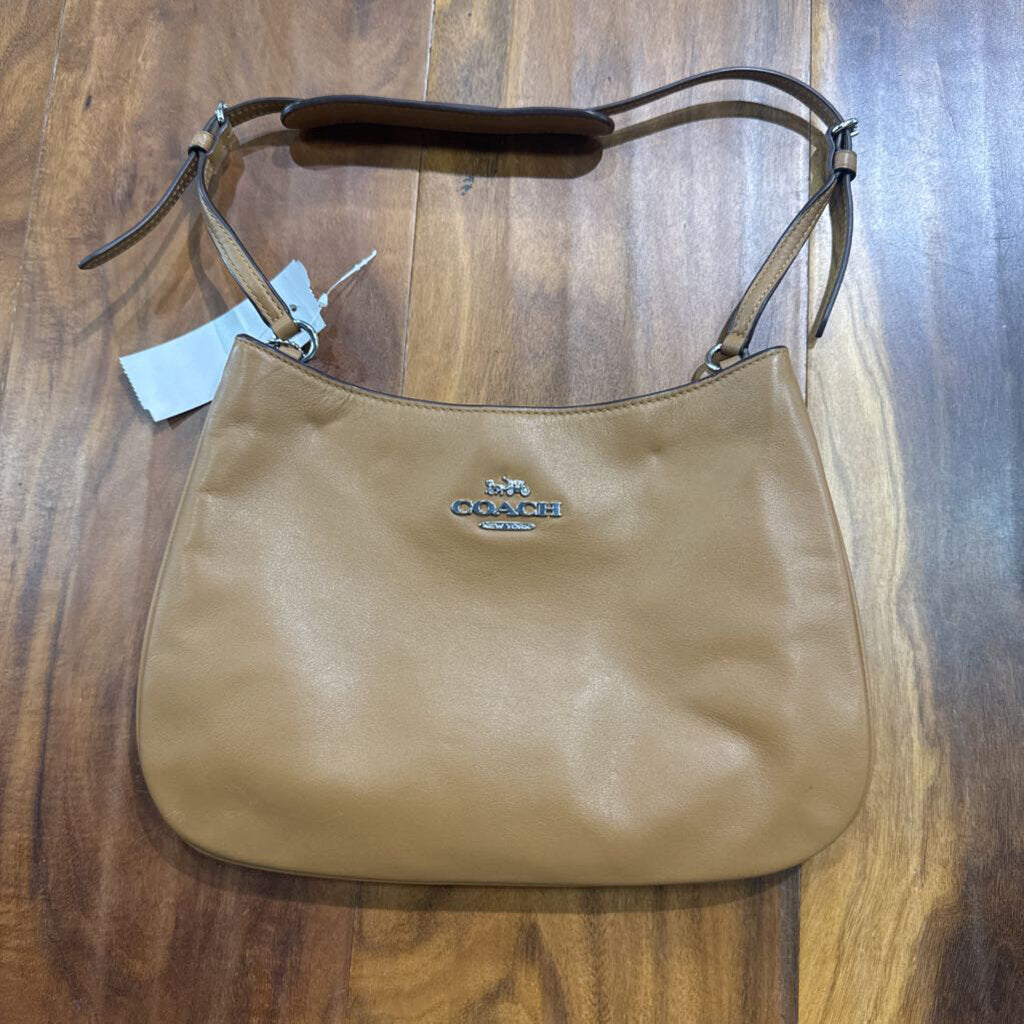 COACH,LEATHER CLUTCH SHOULDER BAG ,CAMEL