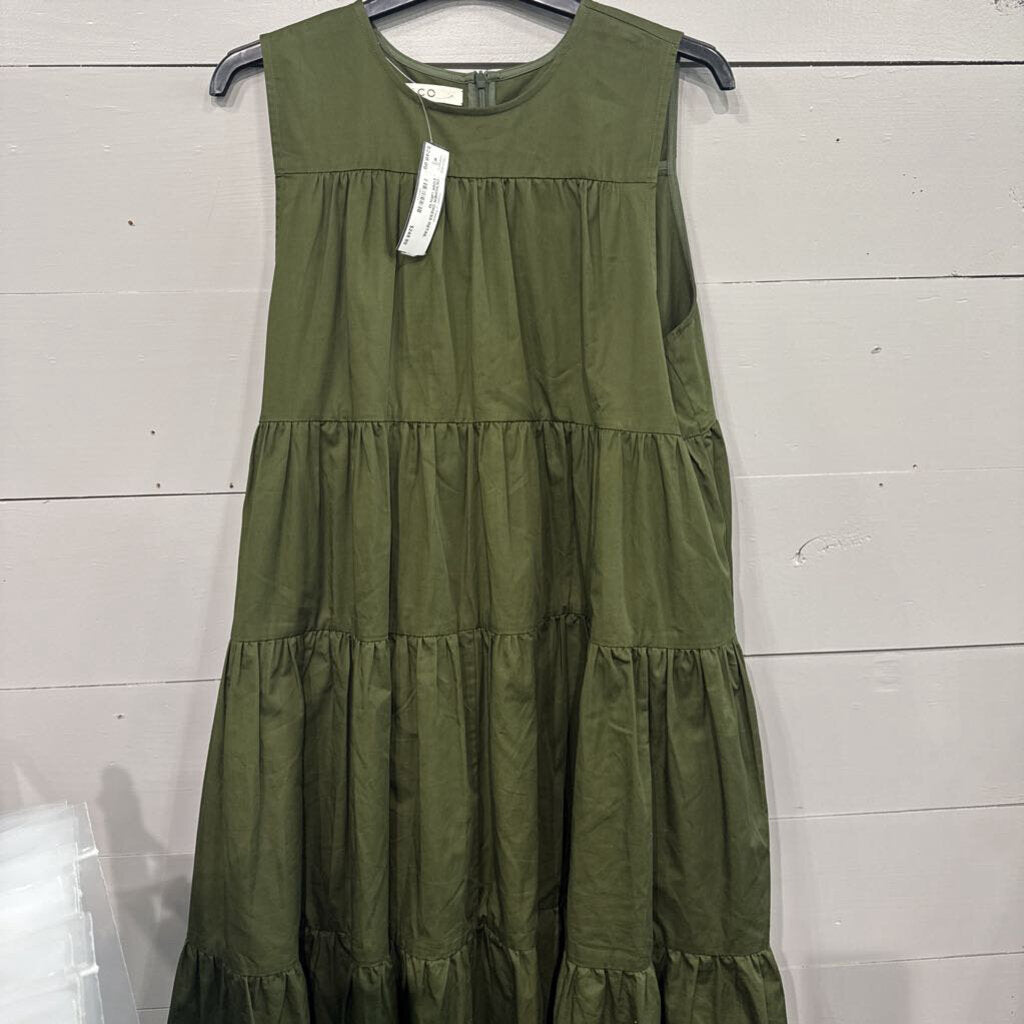 CO,DESIGNER DRESS RETAIL $1095,GRN,M