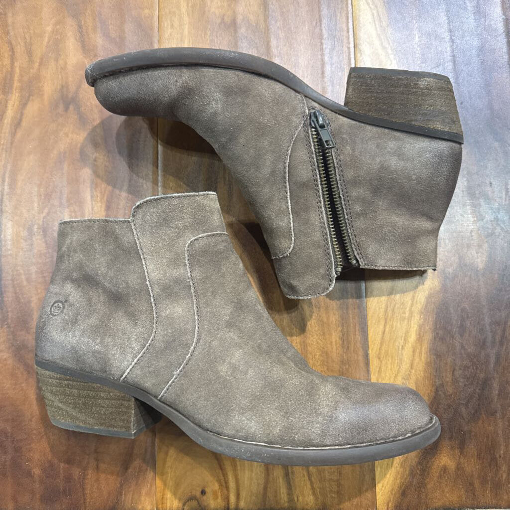 BORN,ZIP BOOTIE RETAIL $139,BRN,9