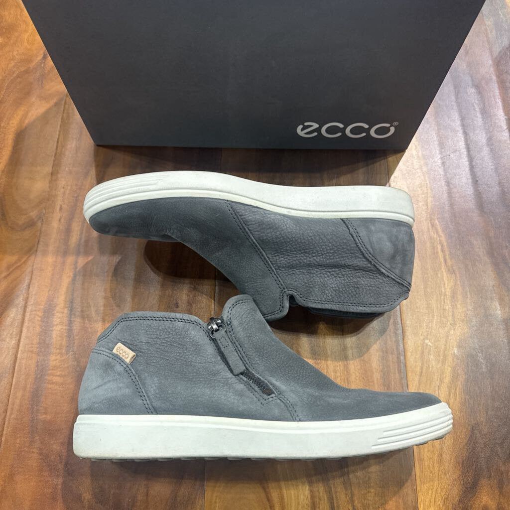 ECCO,ZIP BOOT SNEAKER RETAIL $170,DRK GRY WHT ,9