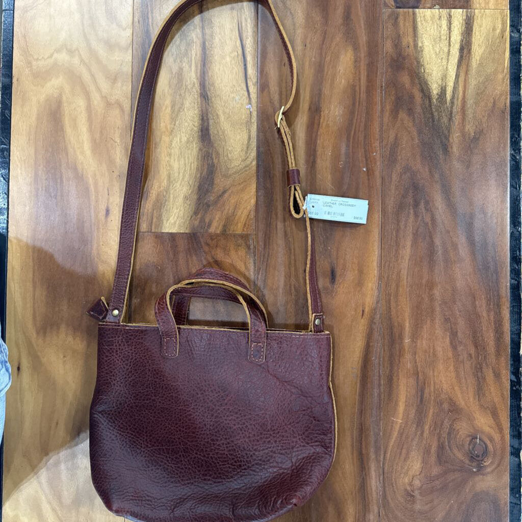 PORTLAND LEATHER,LEATHER CROSSBODY,CAMEL