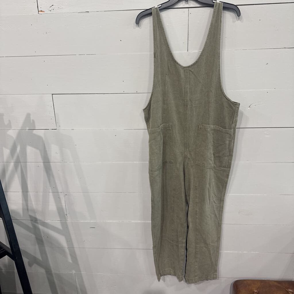 LUVAMIA,NWT BARREL OVERALLS ,GRN,XXL