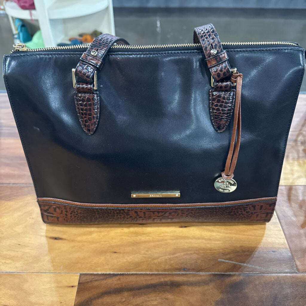BRAHMIN,SHOULDER TOTE HANDBAG RETAILS $395,BLACK